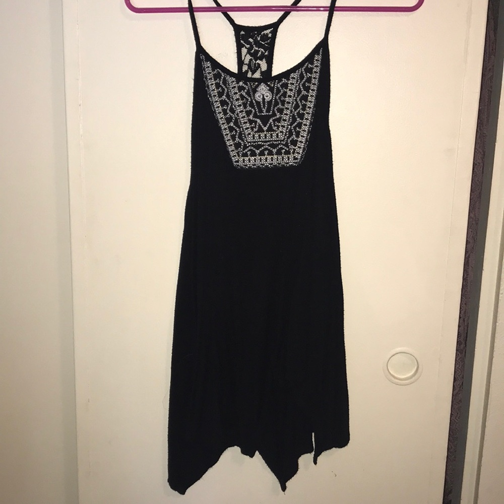 ❗️FLASH SALE❗️Black Halter Tank Top